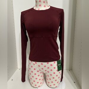 🆕 Halara Women's Solid Thumb Hole Yoga Sports Top ✨new with tags✨ ♥️New maroon♥️